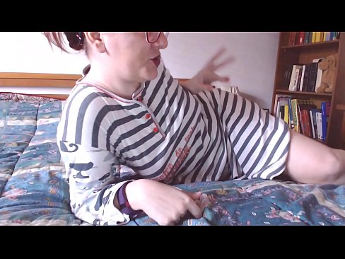 ❤️ Vezmi si to velké černé péro do pusy, malá otrokyně ️ Šukání u nás cs.dewporn.ru ☑